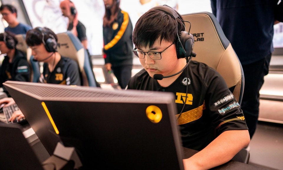 赛地聚焦——欧超杯清晨热度飙升,明尼苏达森林狼官宣签约,管理层满意,球队文化再被提及 -开云体育