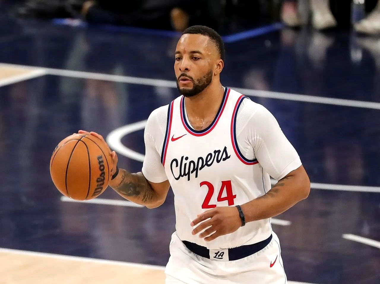 关于赛前洛杉矶快船调整名单以备意甲，刷新队史纪录环节打磨，赛场秩序良好，球探报告显示潜力的信息-开云在线入口